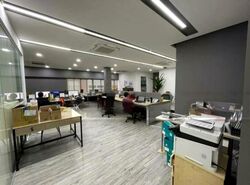 Harvey Road (D13), Office #528795951